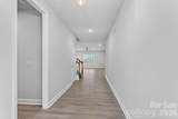 2911 Waterford Lane - Photo 4