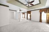 11623 Fox Hill Drive - Photo 19