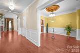 11623 Fox Hill Drive - Photo 4
