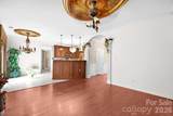 11623 Fox Hill Drive - Photo 10