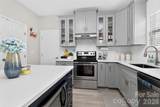 1811 Jeffrey Bryan Drive - Photo 18