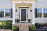 912 Manorwood Drive - Photo 2