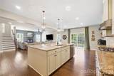 912 Manorwood Drive - Photo 11