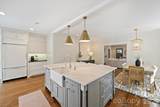 616 Tremont Avenue - Photo 16