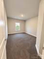 2913 Waterford Lane - Photo 15