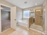 1109 Wainscott Drive - Photo 25