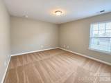1109 Wainscott Drive - Photo 28