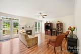 1418 Coachman Drive - Photo 5