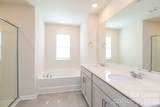 132 Scotsway Court - Photo 13