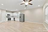 405 Baker Street - Photo 4