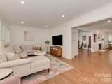 723 Romany Road - Photo 13