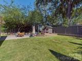 723 Romany Road - Photo 32