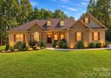 320 Hidden Oaks Drive - Photo 1