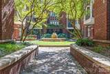 2810 Selwyn Avenue - Photo 32