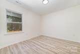 7736 Blythwood Lane - Photo 18