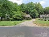 732 Shawnee Drive - Photo 3