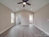 8690 Crestwood Drive - Photo 15