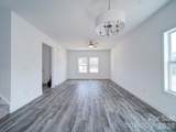 554 Geneva Circle - Photo 19