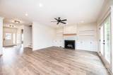 2113 6th Street - Photo 17