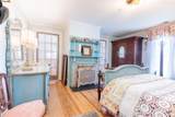 131 Lexington Road - Photo 9