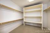 240 Goshen Terrace - Photo 33