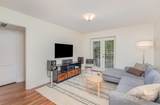 207 Dotger Avenue - Photo 6