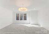 2572 Norton Avenue - Photo 33