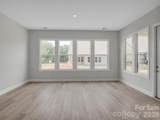 5031 Belle Mont Farm Avenue - Photo 13