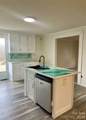 204 Rowland Avenue - Photo 16