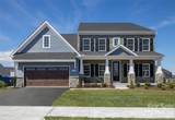 1079 Edgewater Drive - Photo 5