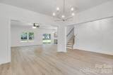 201 Henderson Circle - Photo 5