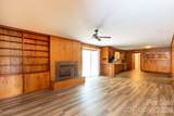 208 Victoria Circle - Photo 17