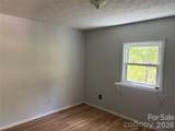 524 Clear Creek Road - Photo 15