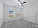 1036 Lyndon Drive - Photo 32
