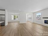 1036 Lyndon Drive - Photo 9
