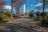 10 Oak Street - Photo 3