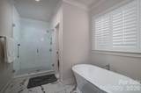 10 Oak Street - Photo 29