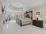 1090 Saunders Drive - Photo 21
