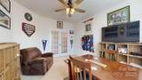 1909 Sapphire Meadow Drive - Photo 28