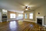 2009 Orby Avenue - Photo 11