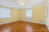 1215 Robinhood Circle - Photo 17