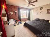 2643 Swamp Chestnut Oak Drive - Photo 32