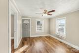 409 Maple Street - Photo 8