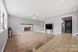 212 Newland Place - Photo 3