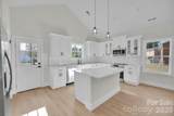1709 College Plaza - Photo 8