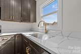83 Hillside Street - Photo 7