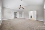6013 Hyde Park Drive - Photo 35