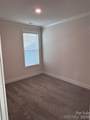 2028 Skyhawk Drive - Photo 18