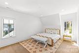 1919 Shoreham Drive - Photo 37