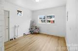 601 Downey Place - Photo 13